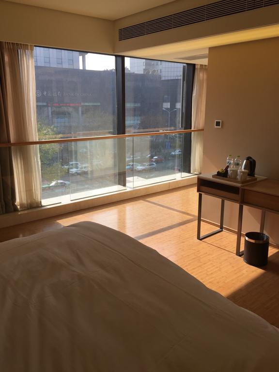 Ji Hotel Jinan Quancheng Square Habitación foto